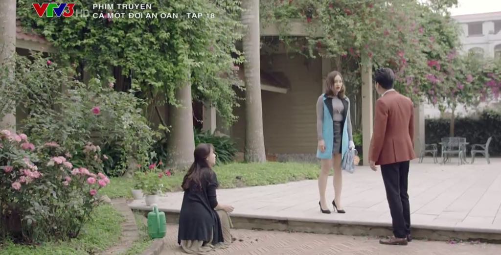Cả một đời ân oán: Bị Hồng Đăng mắng trước mặt tình cũ, Lan Phương mạnh mồm phán sinh con trai Cả một đời ân oán: Bị Hồng Đăng mắng trước mặt tình cũ, Lan Phương mạnh mồm phán sinh con trai